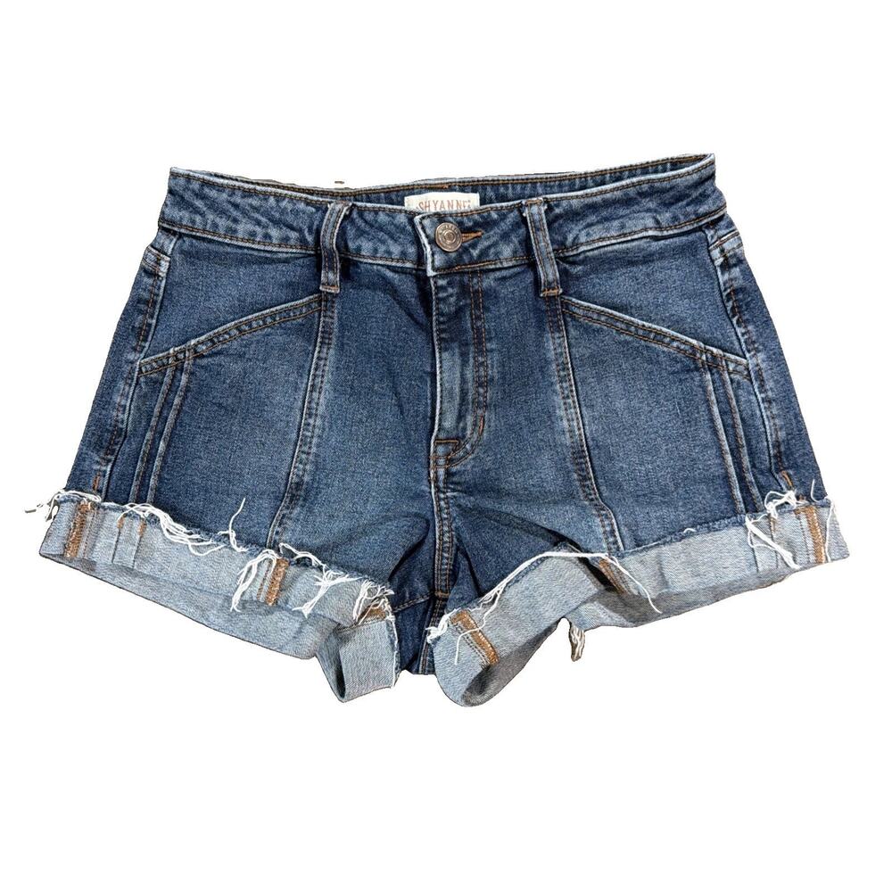 Y2K Shyanne Sz 27 Western Denim Shorts Destroyed Cuffed Cowgirl Rodeo Festival